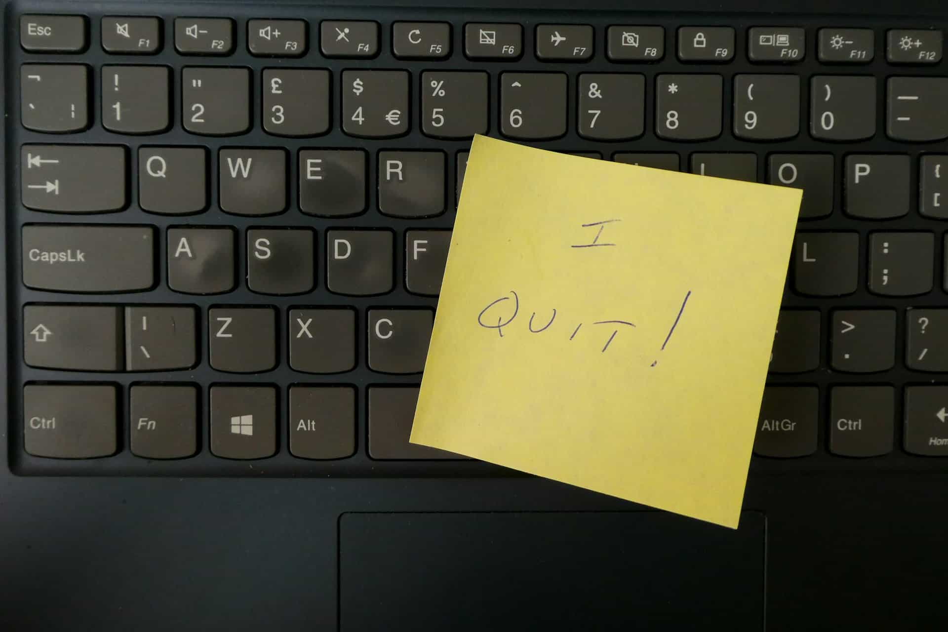 How to Write a Resignation Letter: Examples for Different Scenarios