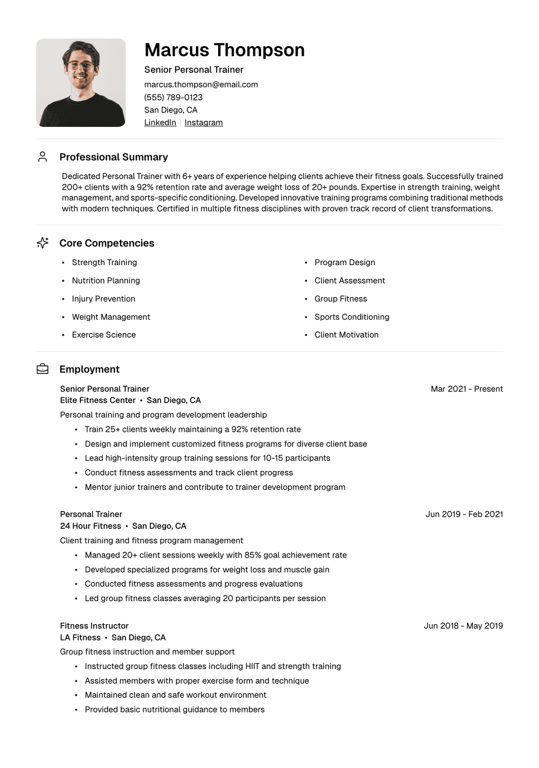 💪 Personal Trainer Resume Template Example